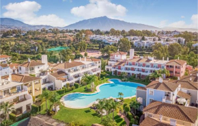 Awesome Apartment In Estepona With Kitchen